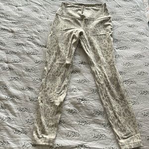 lululemon align leggings - size 8